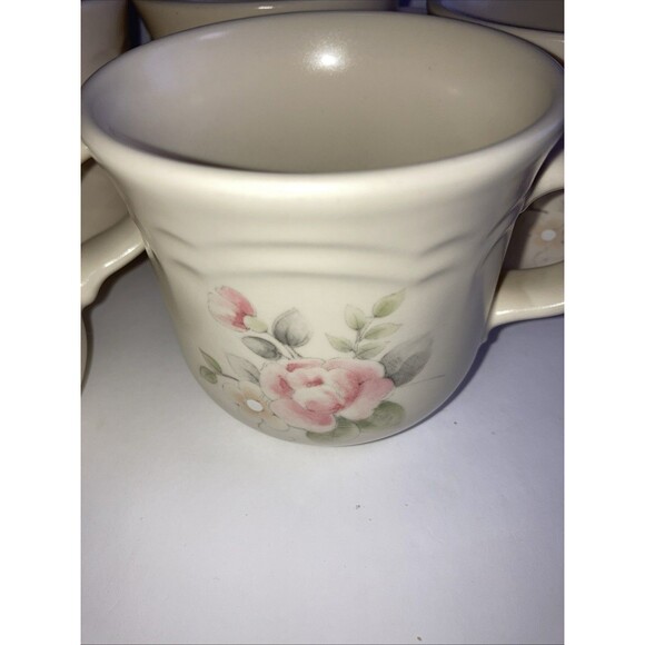 Set Of 5 Pfaltzgraff Tea Rose Ceramic Mugs 8 Oz Floral Design Ivory - Picture 2 of 5